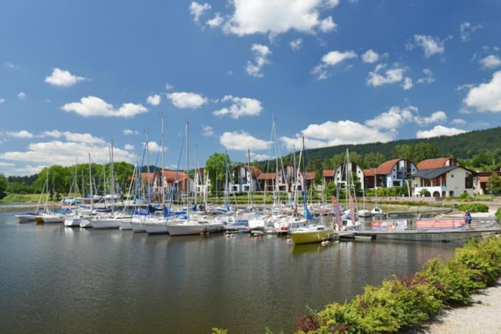 Apartman S Terasou A Vyhledem Na Jezero Lipno Kovarov Exterior photo